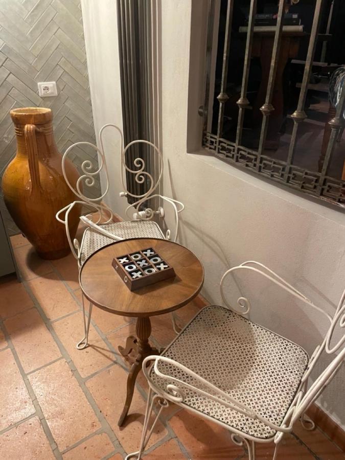Borgogna 14 Ξενοδοχείο Ρέτζιο Εμίλια Εξωτερικό φωτογραφία